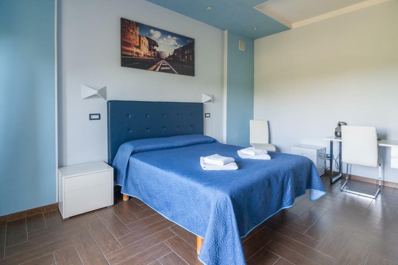 Hotel World Wide Bed - Prenestino Roma Exterior foto